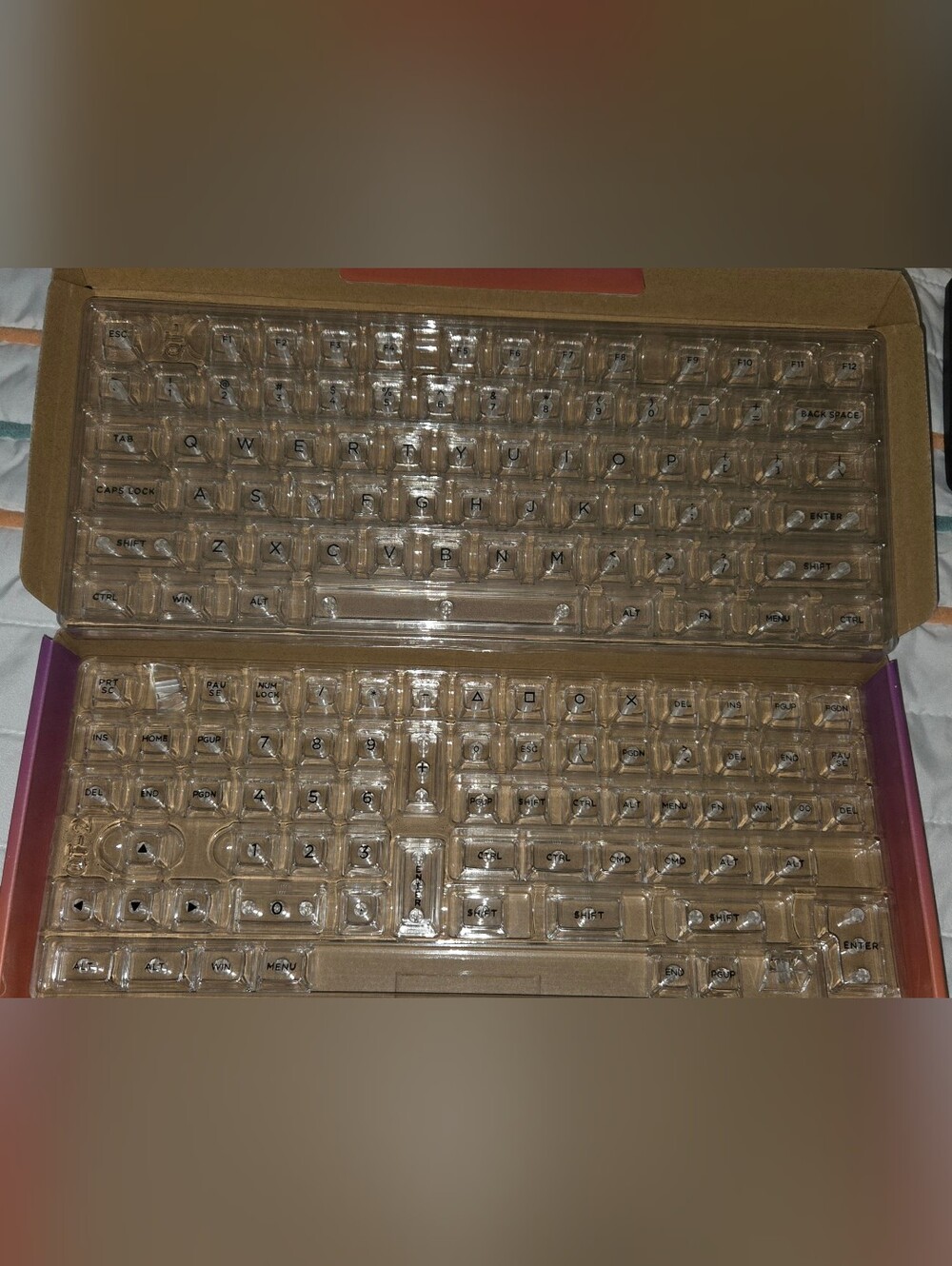 Clear Keycaps - Picture 4 of 5